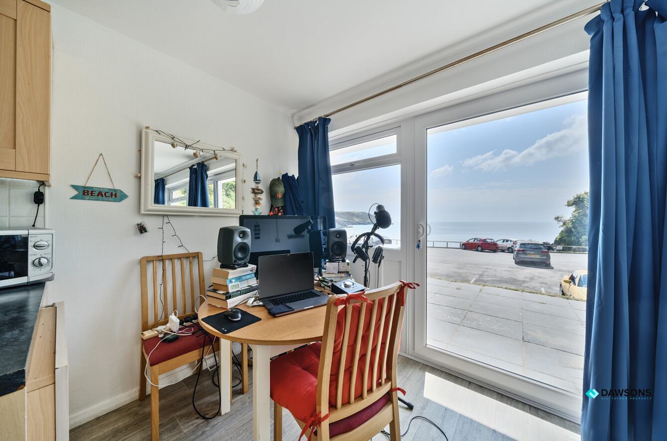 Redcliffe, Caswell Bay, Swansea, SA3 3BT